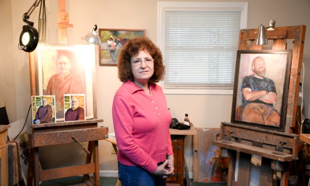And she’s off! Local artist Sharon Matisoff looking to break into world of equine art