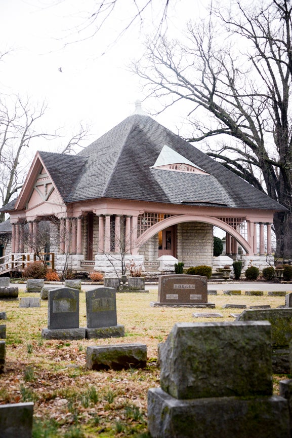 The Garden Club of Frankfort working to restore Frankfort Cemetery Chapel