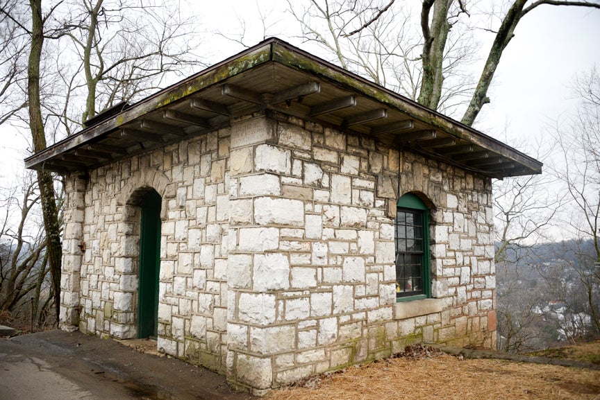 The Garden Club of Frankfort working to restore Frankfort Cemetery Chapel