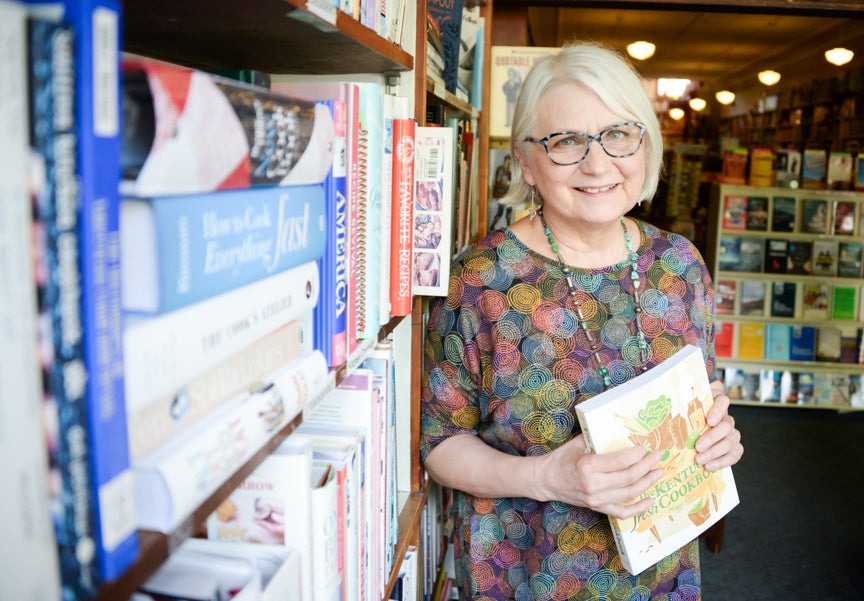 Friends of FRANK: Lizz Taylor feeding the appetite of Frankfort’s readers