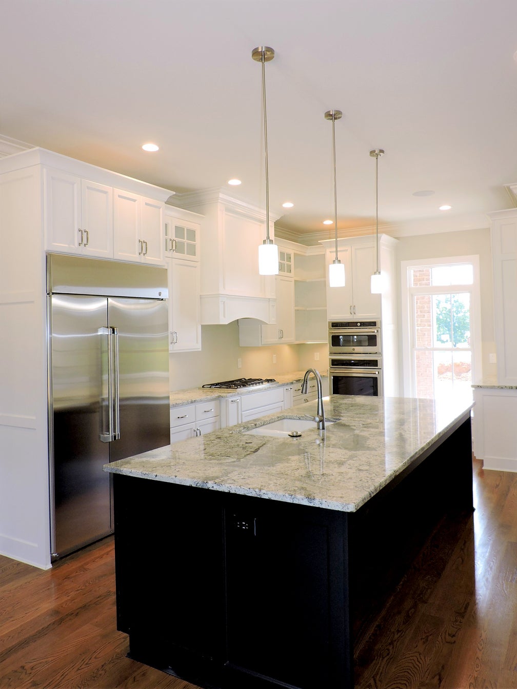 New build advantages: A beautiful kitchen with style and function