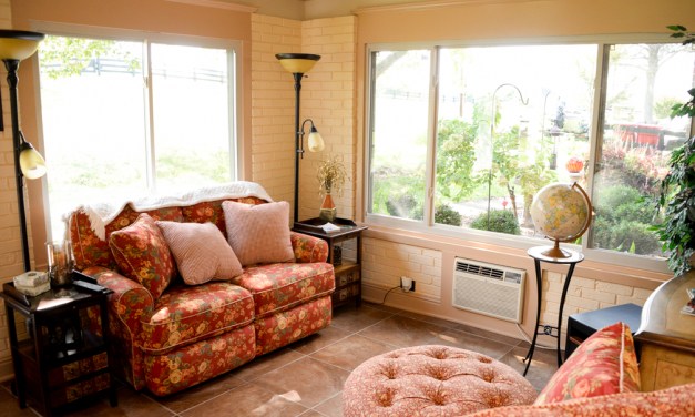 Country escape: Martins enjoy R&R on ‘Robin’s Nest Lane’