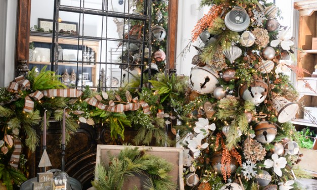 Holiday decorating: A labor of love