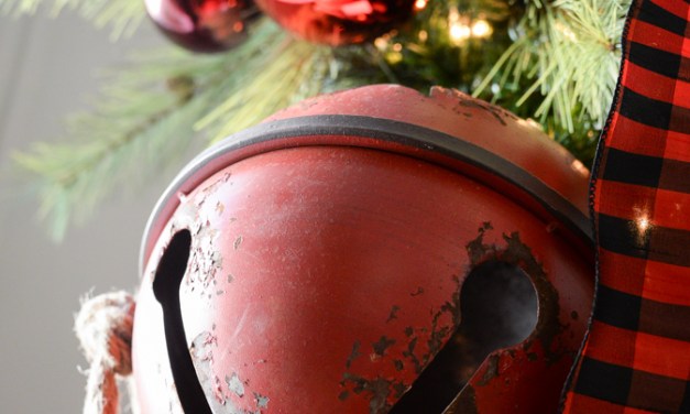 Holiday decorating: A labor of love