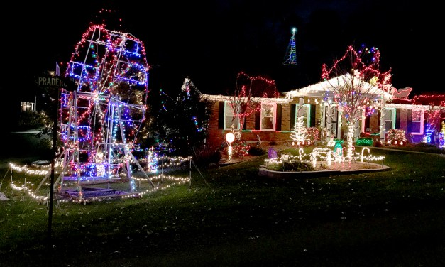 Friends of FRANK: Bob and Lisa Coutts transform property into dazzling display for holidays