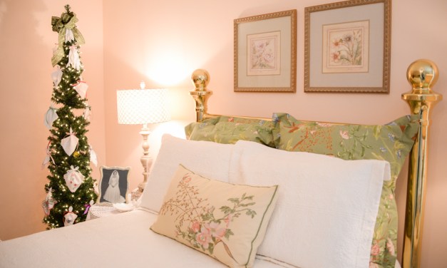Comfortably living: Guthrie and Jennifer True enjoy Cape Cod-style home in Two Creeks