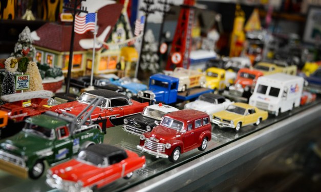 Live to cruise: Charlie Cheatham collecting Chevy cars from the 50s and 60s