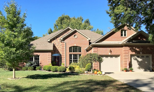 Colorful Nance home on Home and Garden Tour