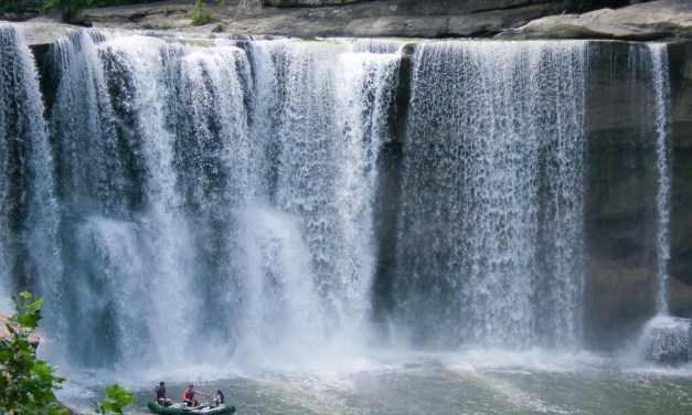 The moon, the mist and look at this!: A Frankfort photographers advice on Cumberland Falls moonbow photography