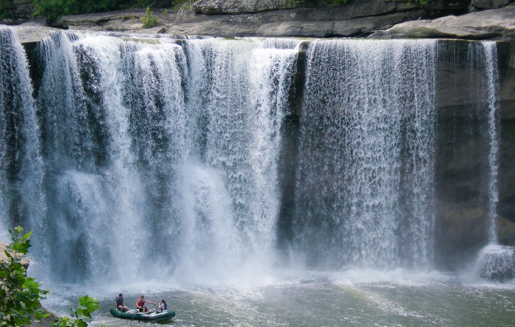 The moon, the mist and look at this!: A Frankfort photographers advice on Cumberland Falls moonbow photography
