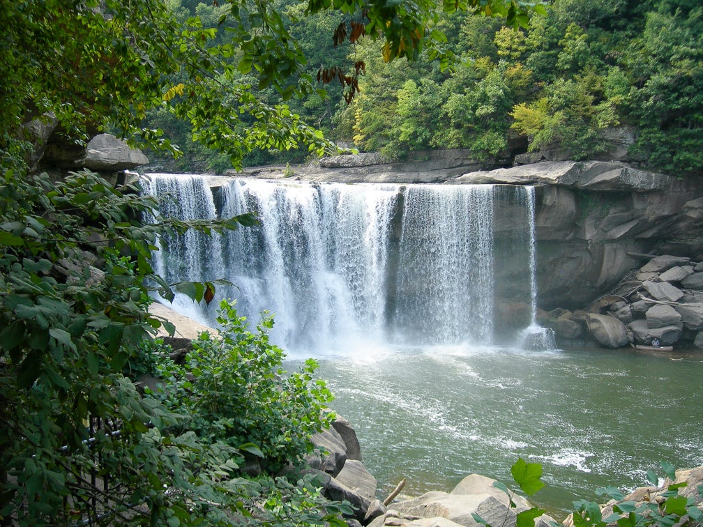 The moon, the mist and look at this!: A Frankfort photographers advice on Cumberland Falls moonbow photography