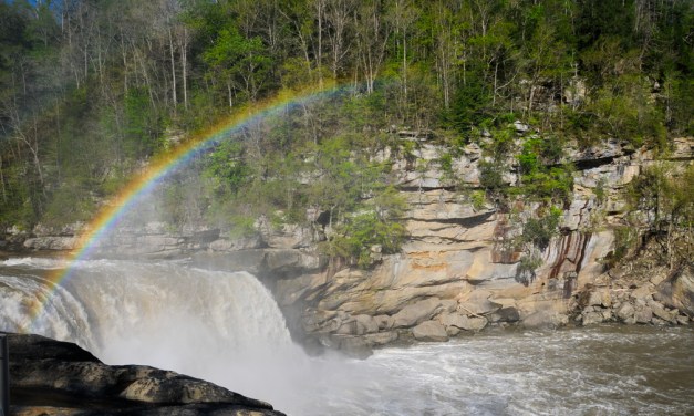 The moon, the mist and look at this!: A Frankfort photographers advice on Cumberland Falls moonbow photography