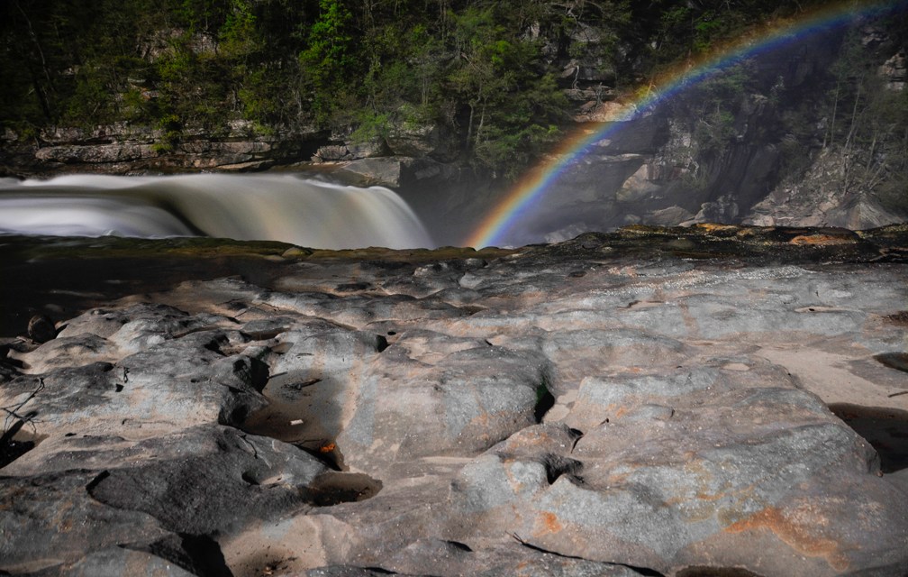 The moon, the mist and look at this!: A Frankfort photographers advice on Cumberland Falls moonbow photography