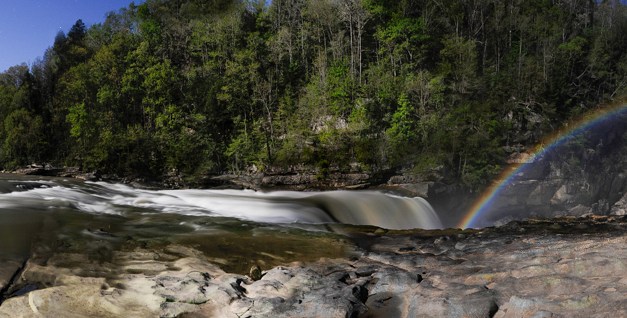 The moon, the mist and look at this!: A Frankfort photographers advice on Cumberland Falls moonbow photography