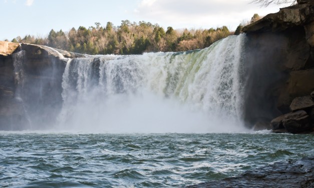 The moon, the mist and look at this!: A Frankfort photographers advice on Cumberland Falls moonbow photography
