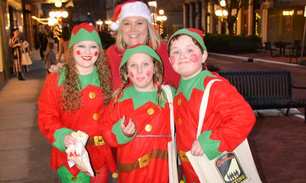 Snapped: Candlelight Tradition kickoff — Nov. 21, 2019