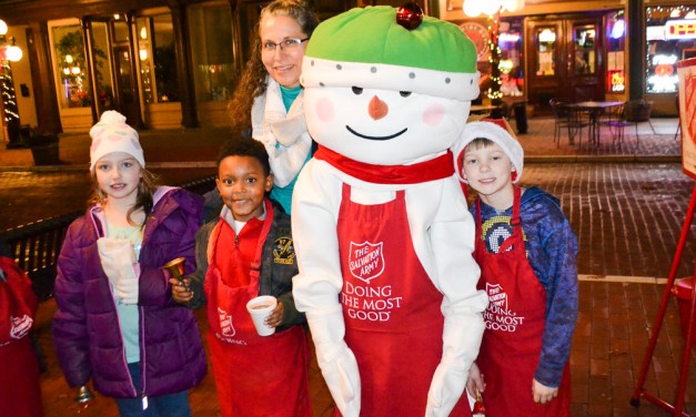 Snapped: Candlelight Tradition kickoff — Nov. 21, 2019