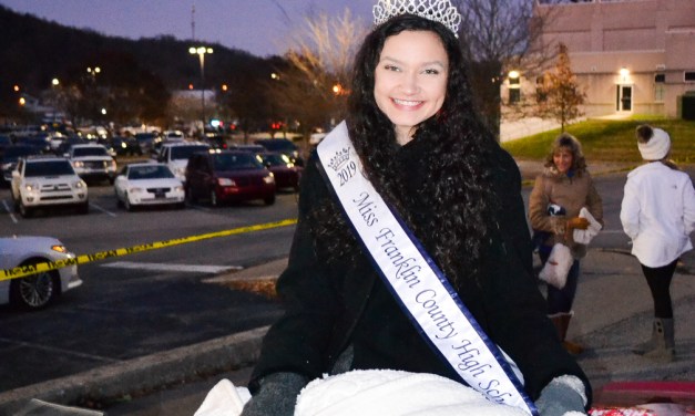 Snapped: Frankfort Christmas Parade — Dec. 7, 2019