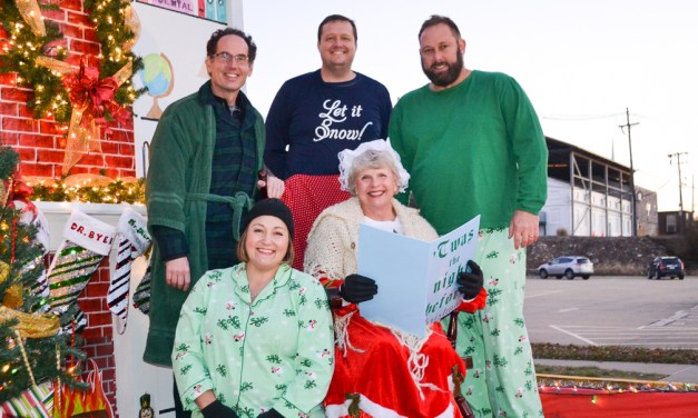 Snapped: Frankfort Christmas Parade — Dec. 7, 2019